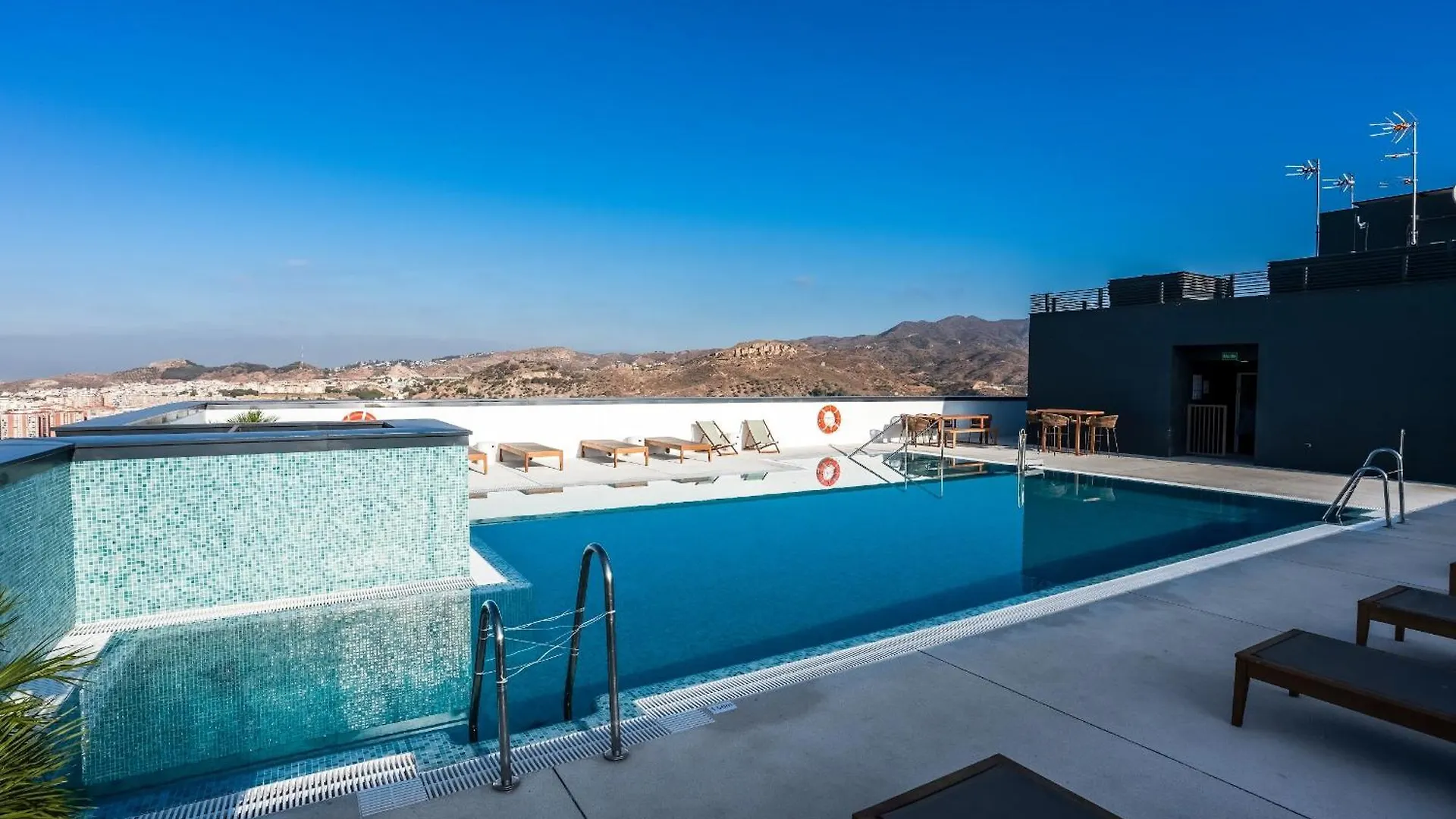 Brand New Urban Sky 25Th Floor Apartment Malaga