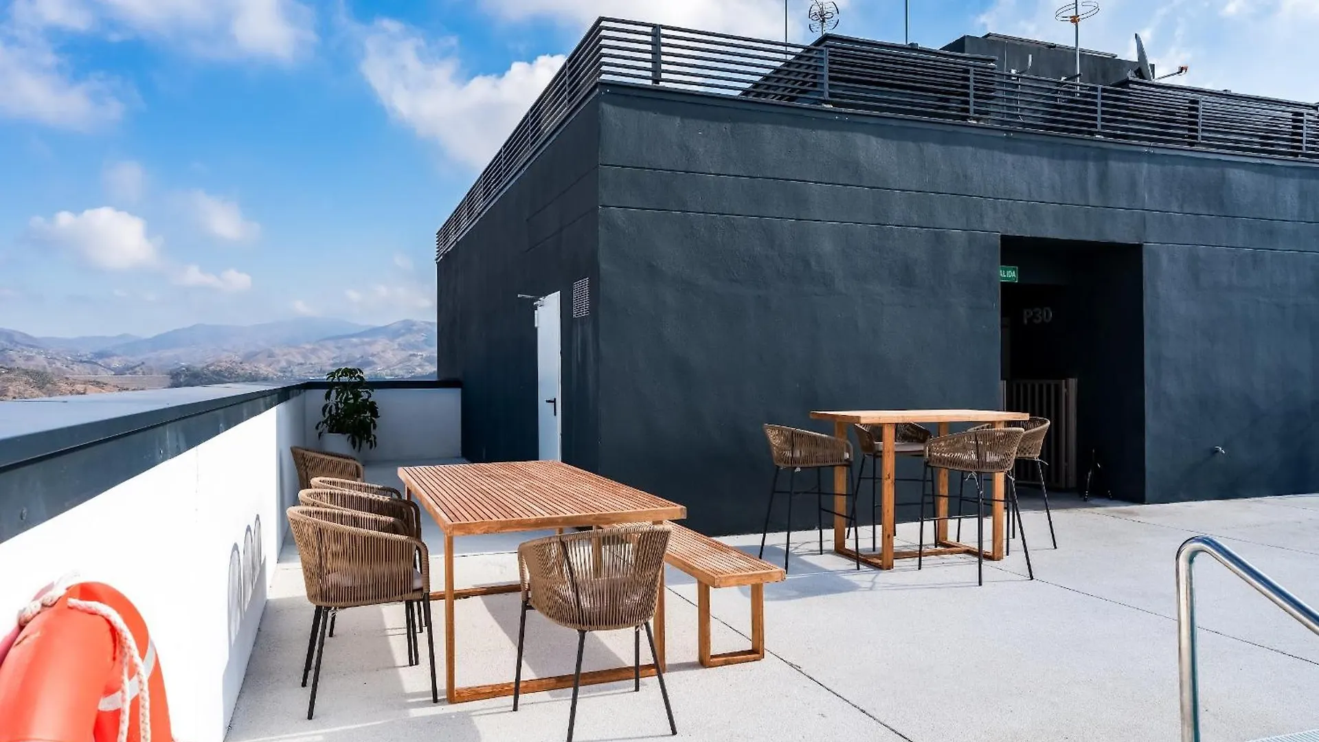 Brand New Urban Sky 25Th Floor Apartment Malaga Spain