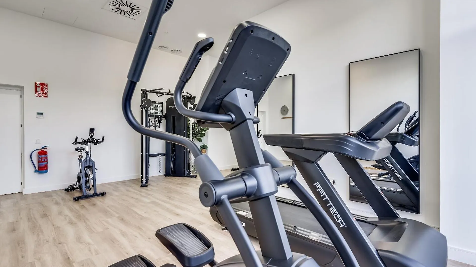 Brand New Urban Sky 25Th Floor Apartment Malaga